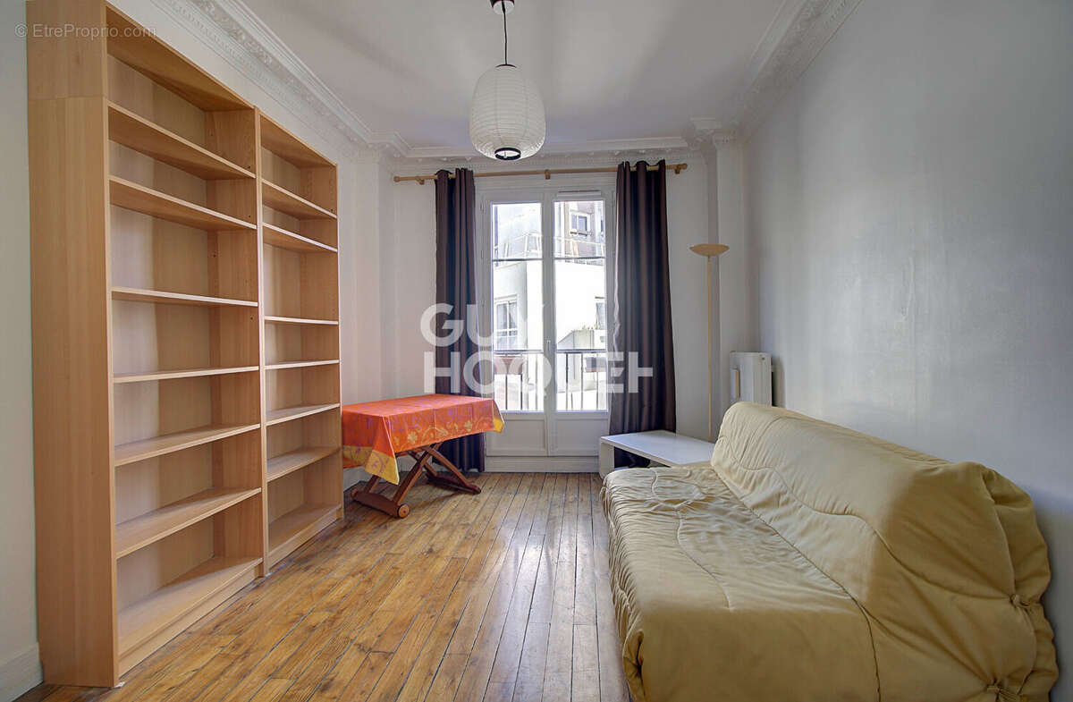 Appartement à PARIS-20E
