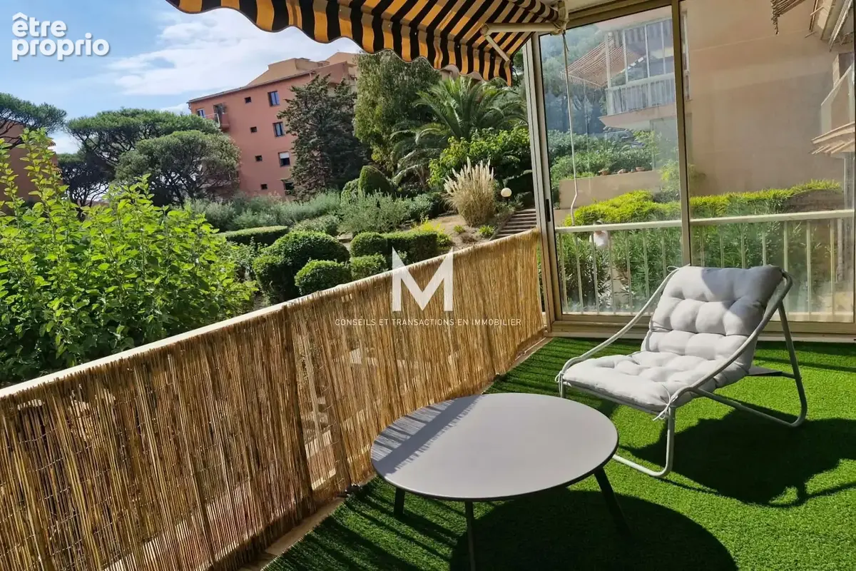 Appartement 2 pièces 50 m² à vendre à Sainte-Maxime (83120) - photo 2