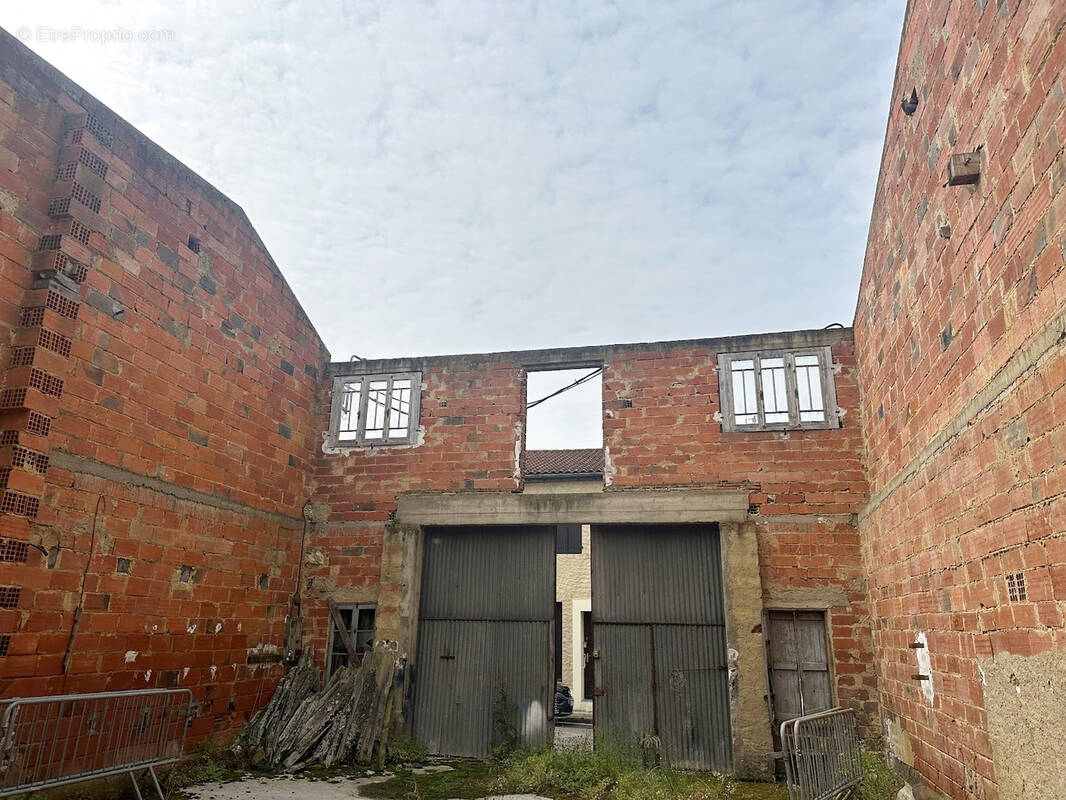 Terrain à FLEURANCE