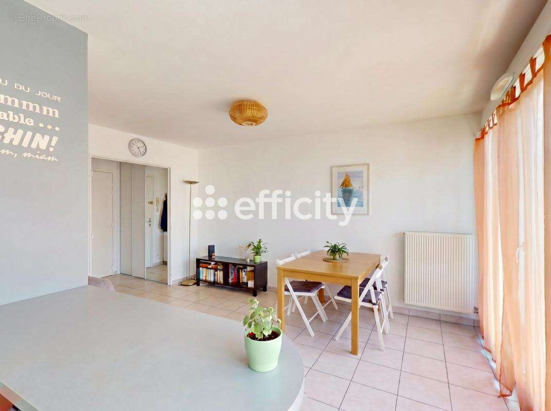 Appartement - photo 3