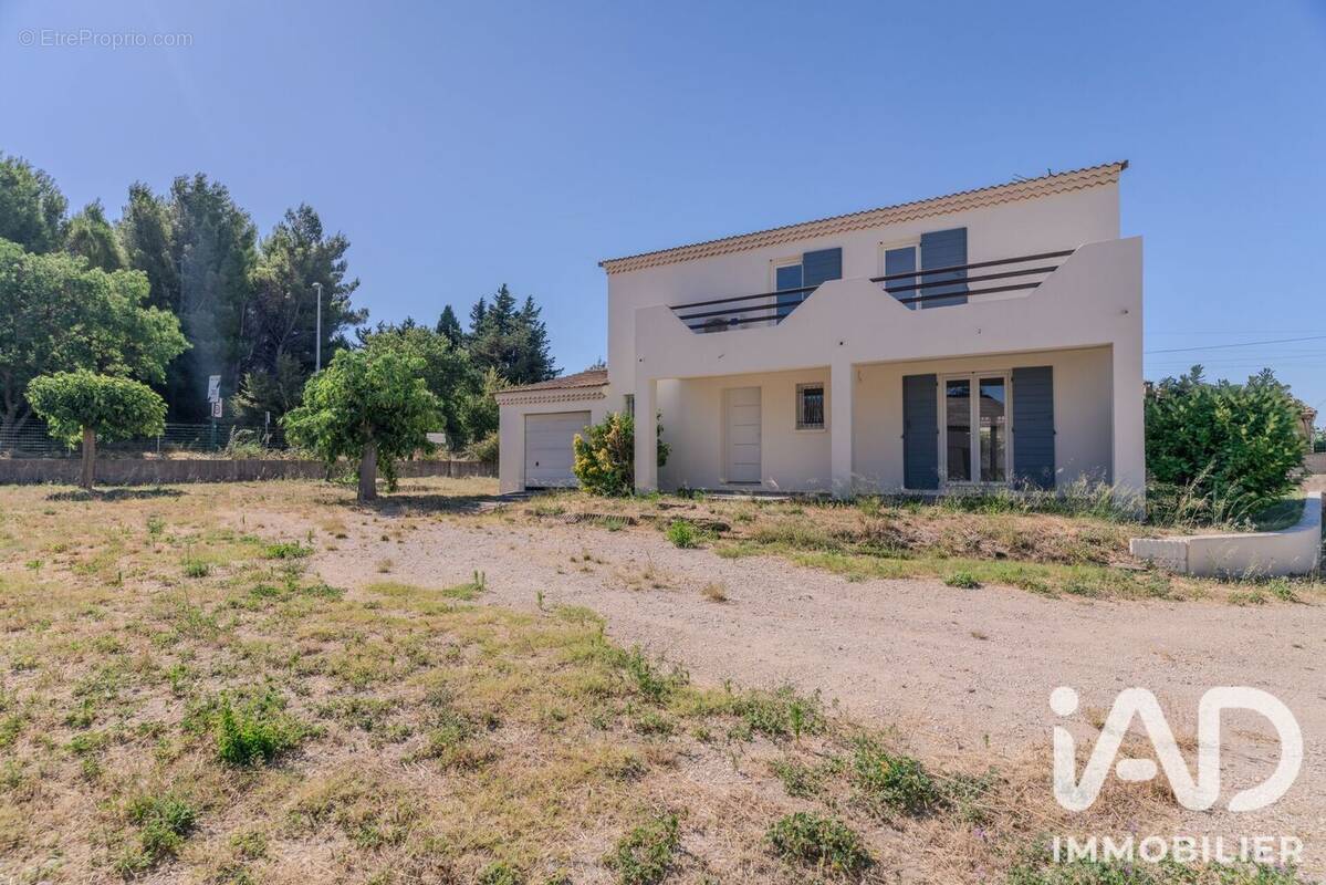 Photo 1 - Maison à MORIERES-LES-AVIGNON