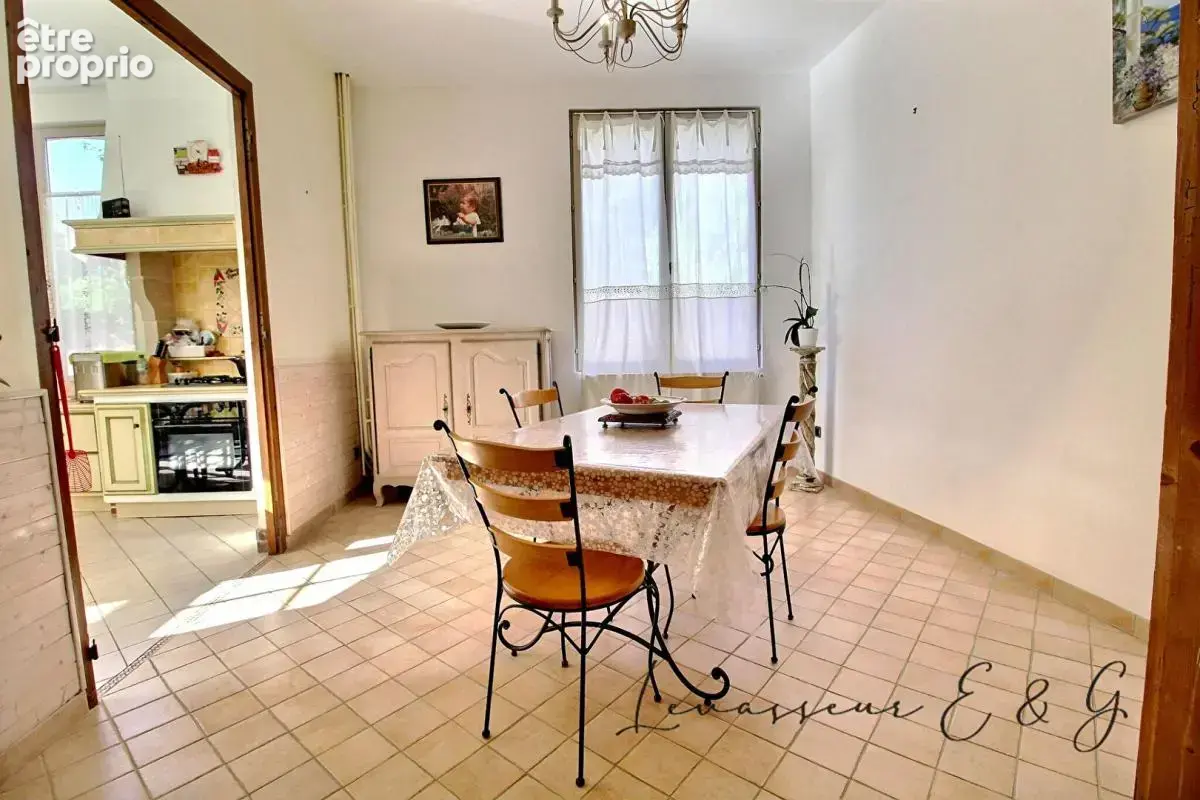 BURY 60250 - Maison bourgeoise 3 chambres, bureau et grande grange sur 429m² - photo 5