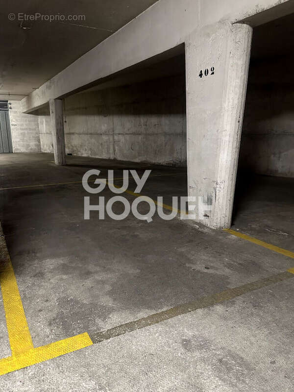 Parking à VANVES