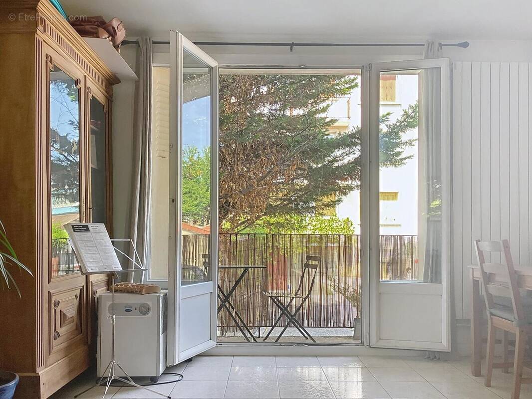 Photo 1 - Appartement à MONTREUIL