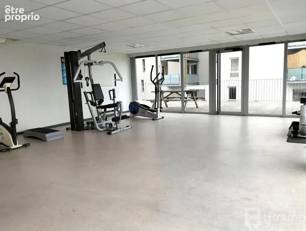 Investissement locatif - Studio loué + parking - Revenus 4 848 € - photo 6