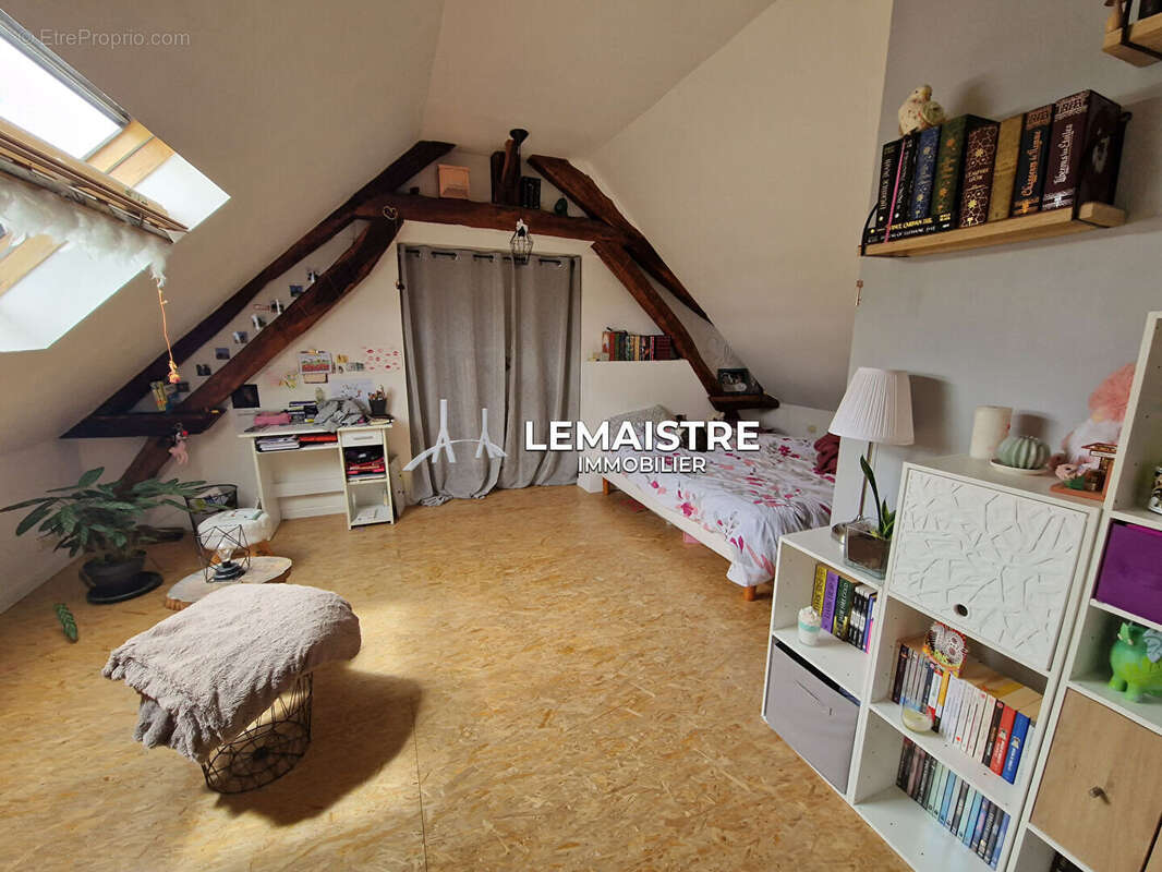 Maison à vendre - A quelques minutes de St-Romain - 212 m² - 5 chambres - Dépendance - photo 13