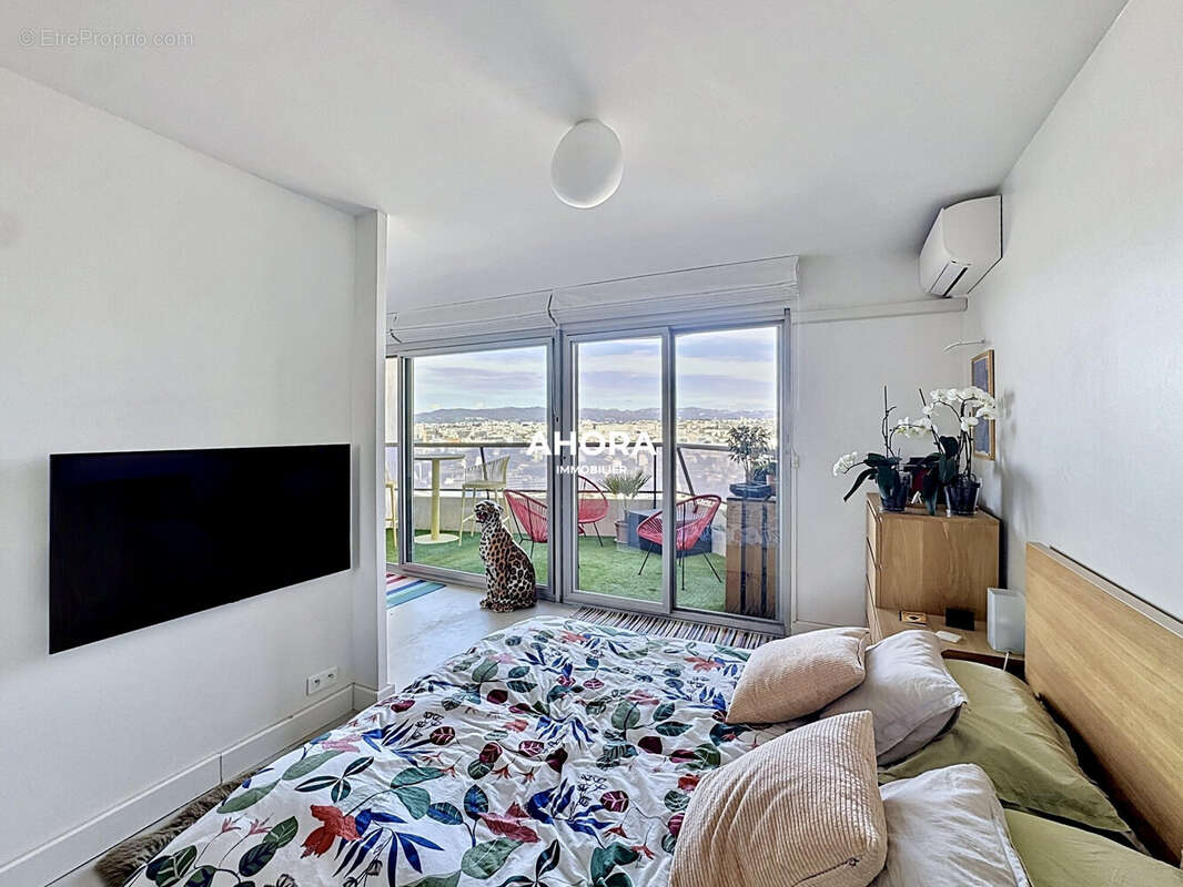 Appartement à MARSEILLE-8E