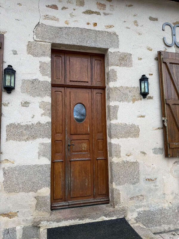 Maison à LE MELE-SUR-SARTHE