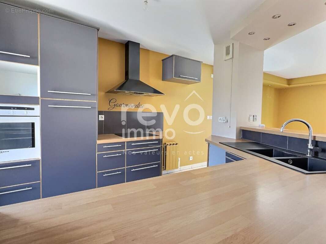 Appartement à VENISSIEUX