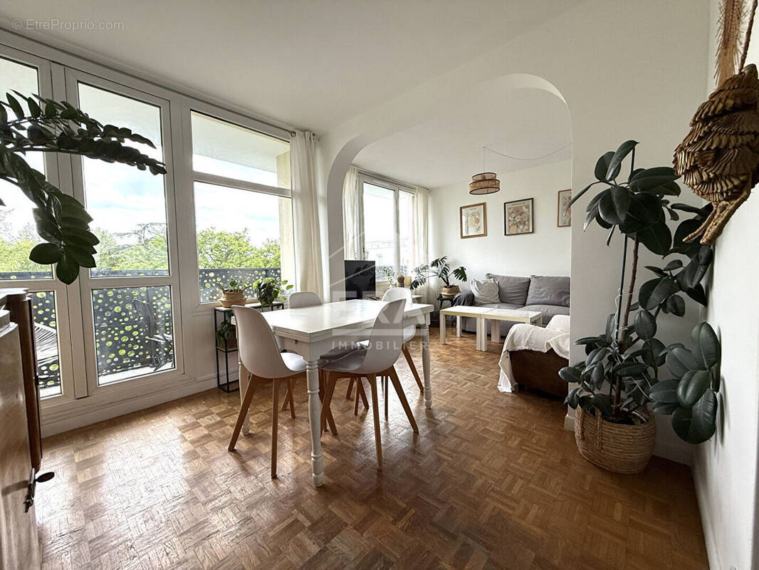Appartement à CROSNE