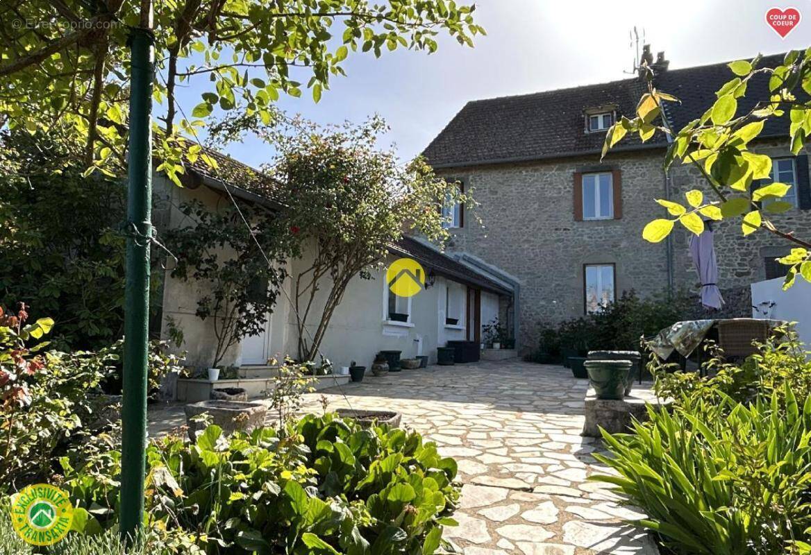 Maison à BENEVENT-L'ABBAYE