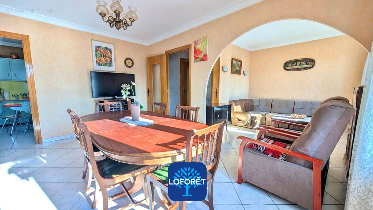 Maison à SAINT-PRIEST