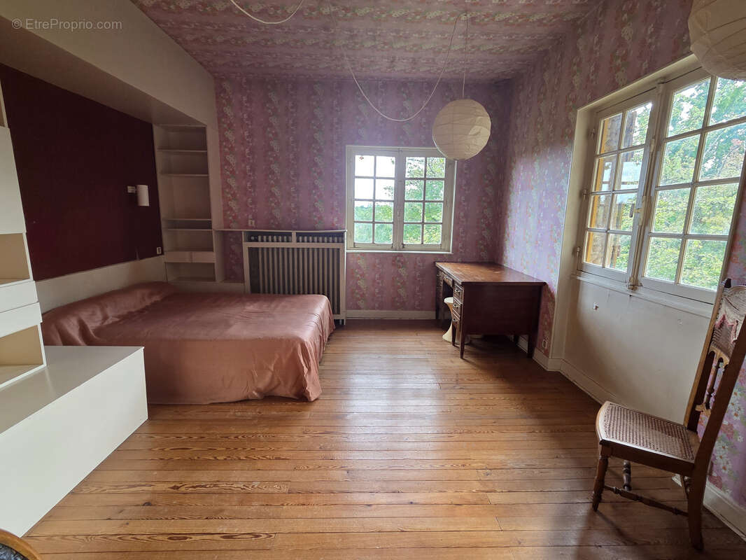 Maison à BELLERIVE-SUR-ALLIER