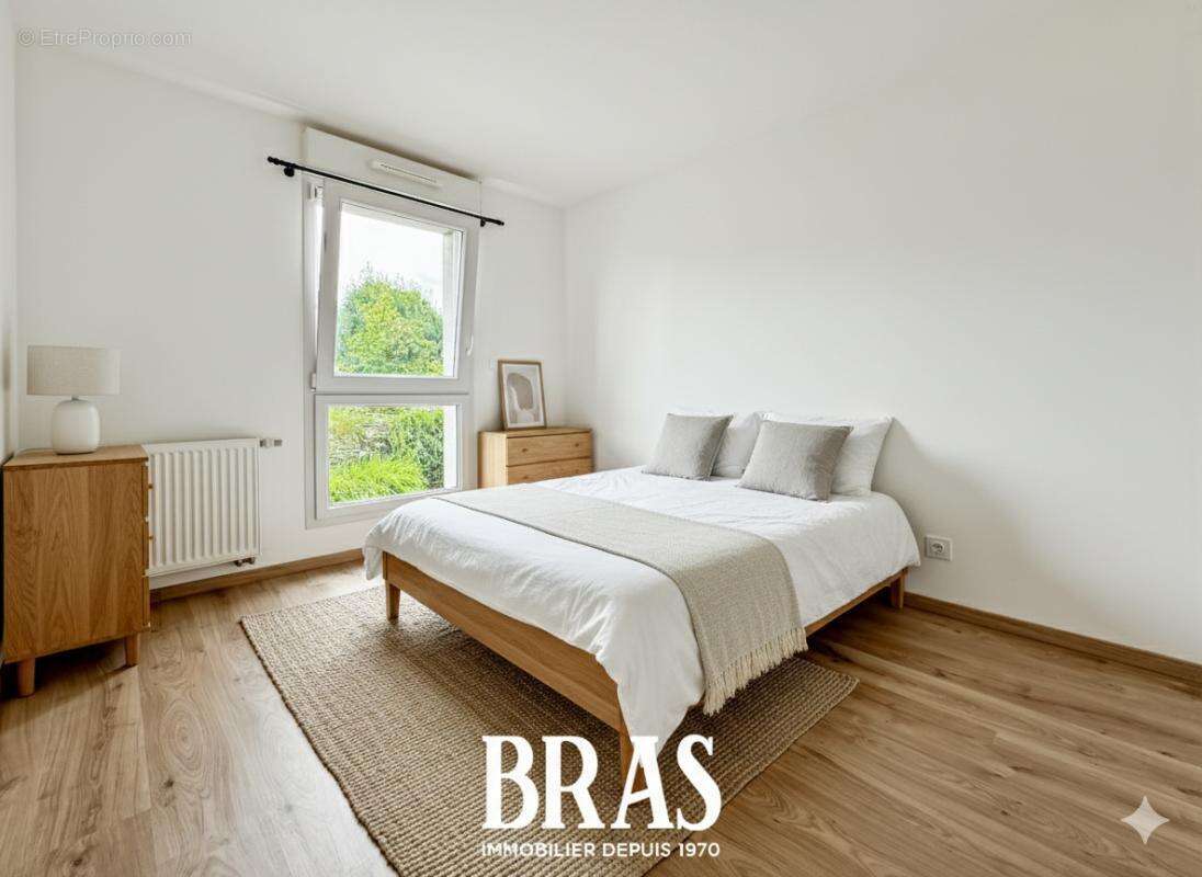 Appartement à BOUGUENAIS