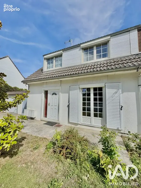 Photo 1 - Maison à ROMILLY-SUR-SEINE