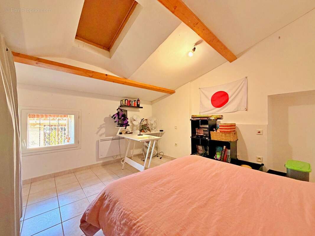 Chambre 2 - Maison à SAINT-MARCEL-D&#039;ARDECHE