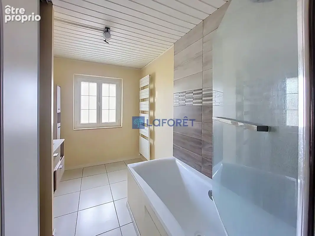Maison à Villequier Aumont 6 pièces 120 m² - photo 4