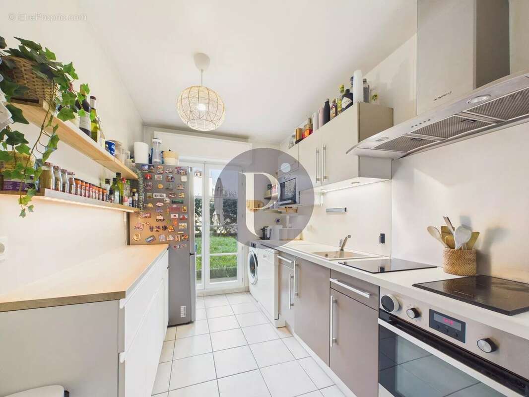 Appartement à LE PLESSIS-ROBINSON