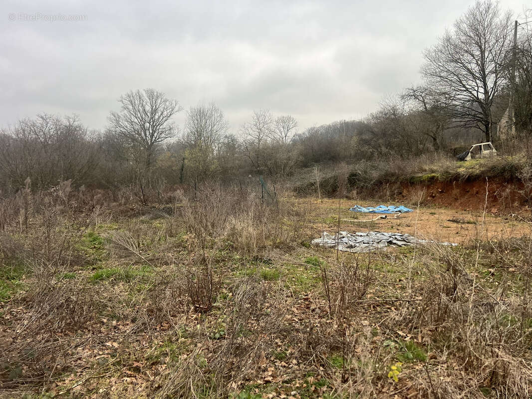 Maison à MARCILLY-LA-GUEURCE