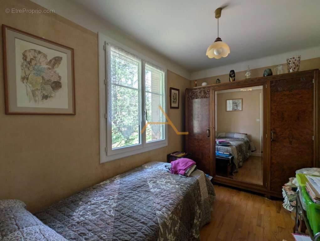 Maison à LE POET-LAVAL