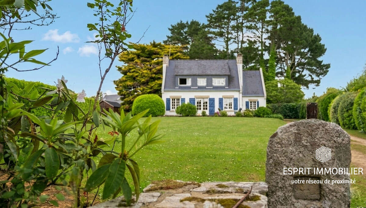 Maison à NEVEZ