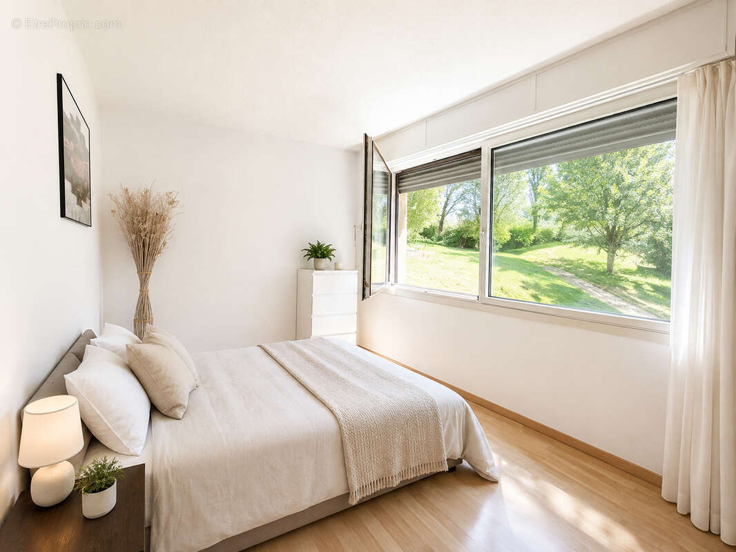 Magnifique appartement 5 pieces de 102 m2 avec parking cave et garage - beau volume - photo 10