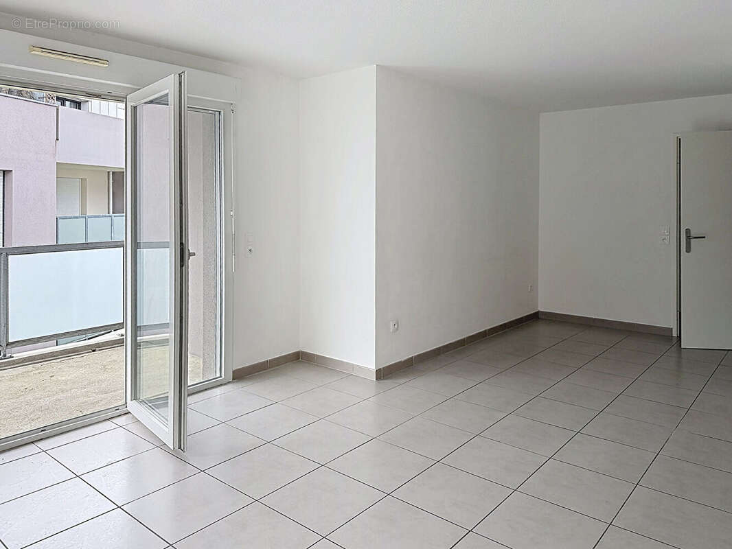 Appartement à VILLENAVE-D'ORNON