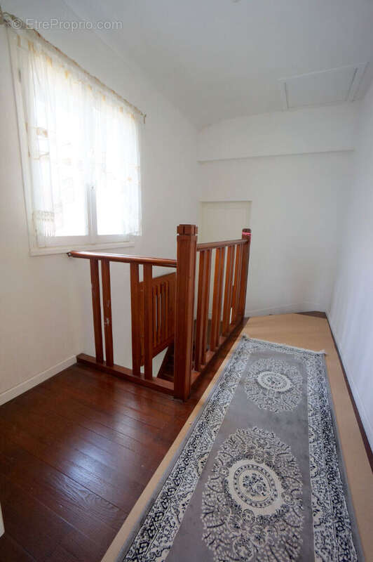 Maison à MEZIERES-SUR-SEINE