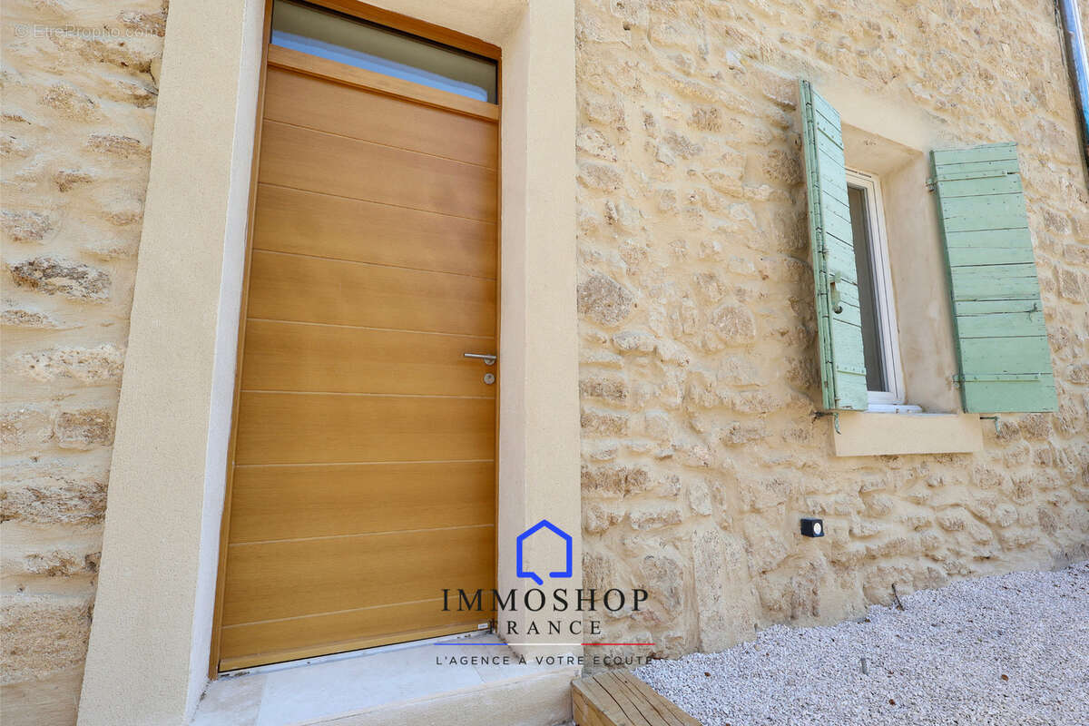 Maison de ville T5 - Rognes Village (13840) - photo 9
