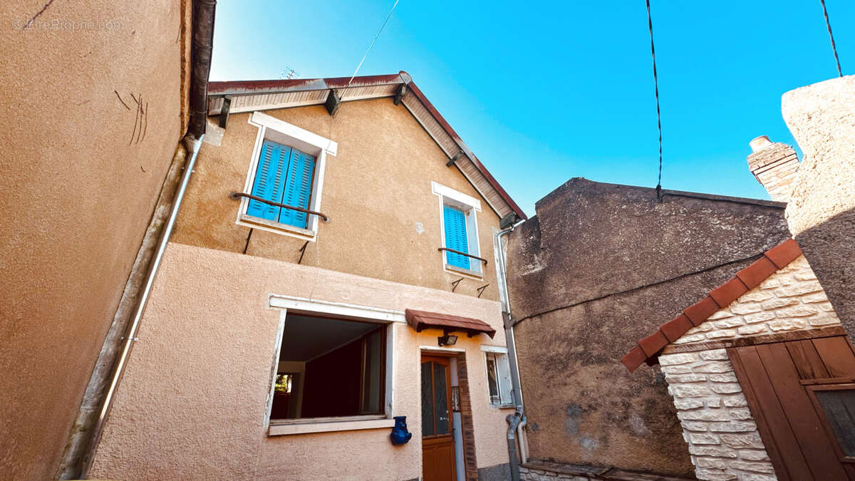 Maison à CHAMPIGNY