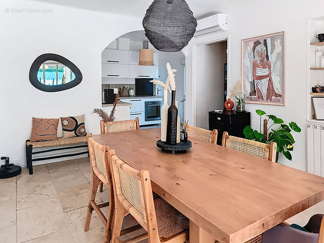 Maison à LES ANGLES