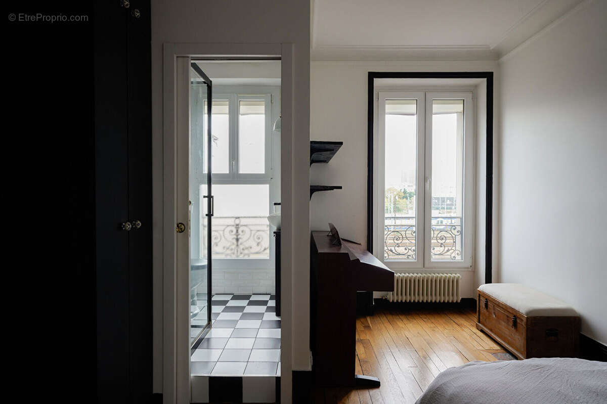 Appartement à PARIS-12E