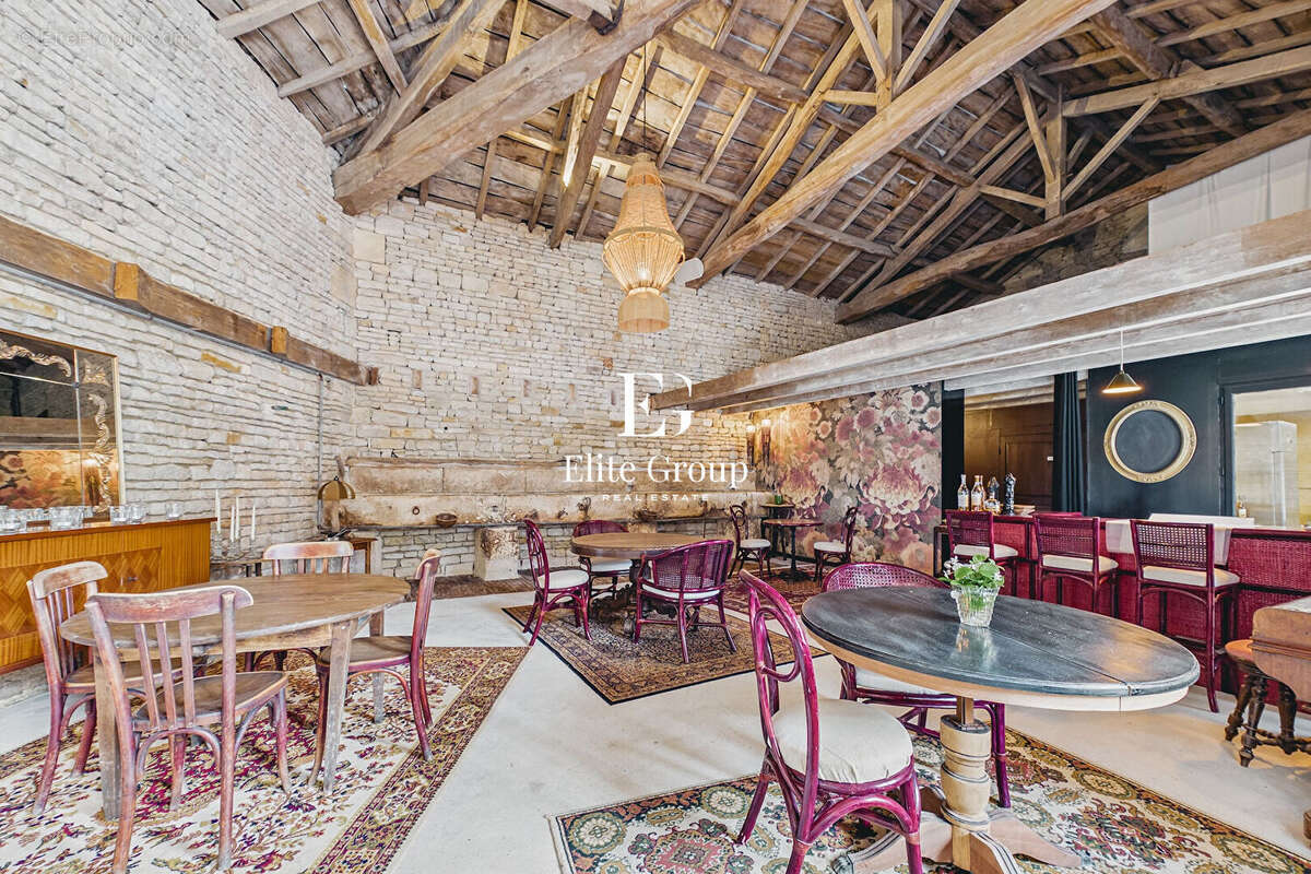Maison à COGNAC