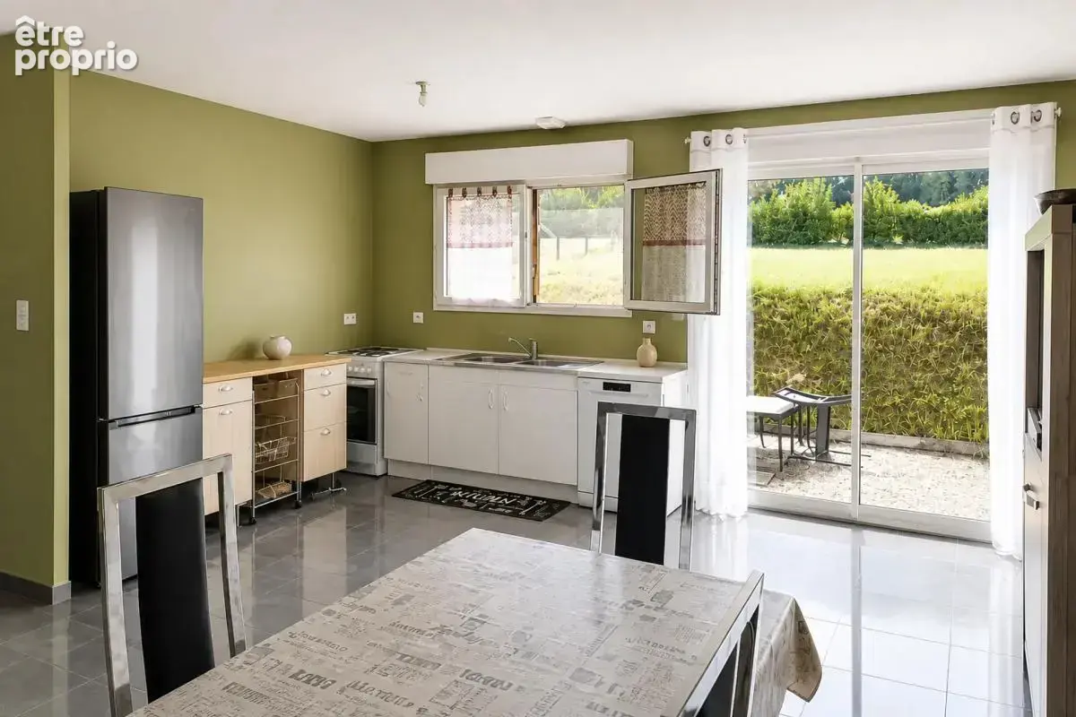 Maison de 5 pièces de 90 m² à Bernouville - photo 3