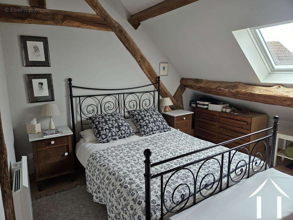Maison charmante avec une grange et des jardins - photo 5
