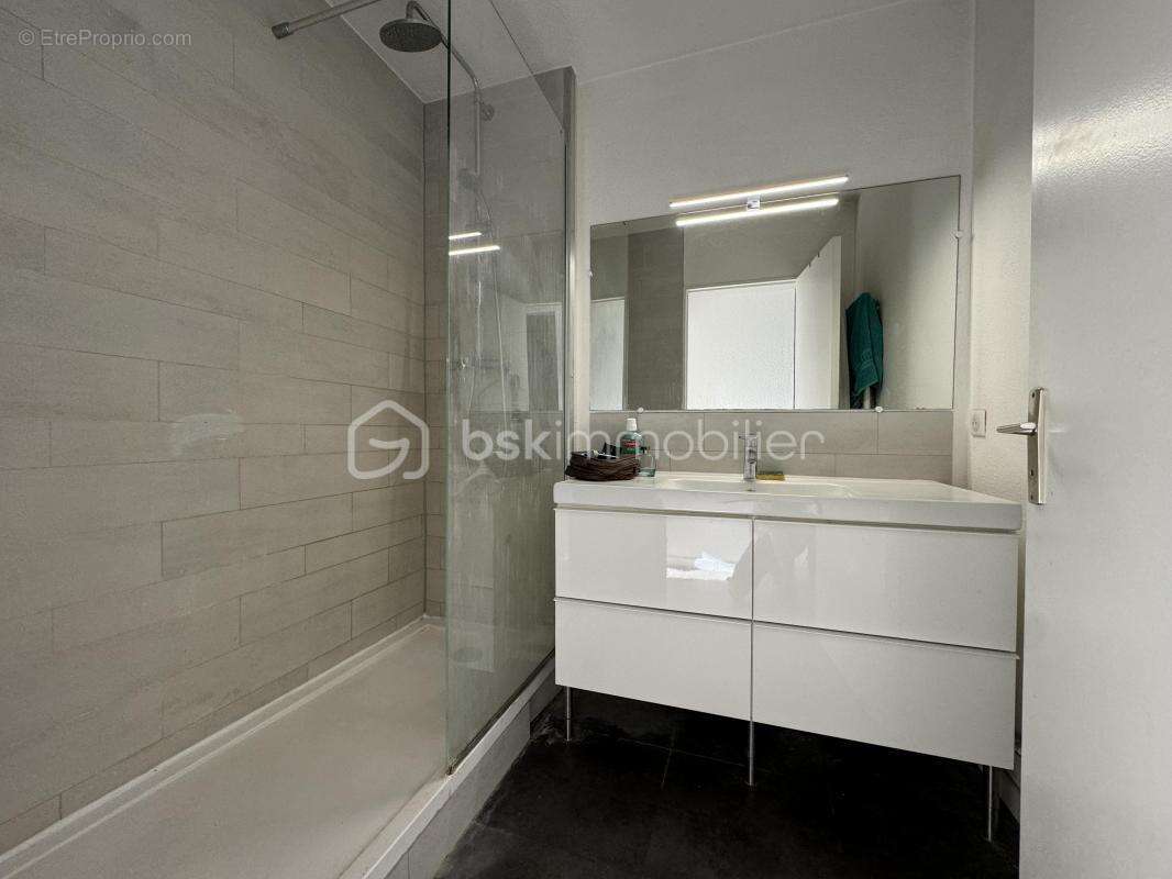Forte rentabilité, appartement avec terrasse et parking - photo 5