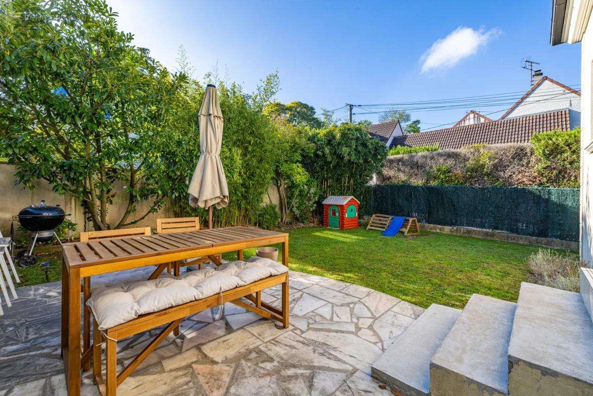 Maison à NOISY-LE-GRAND