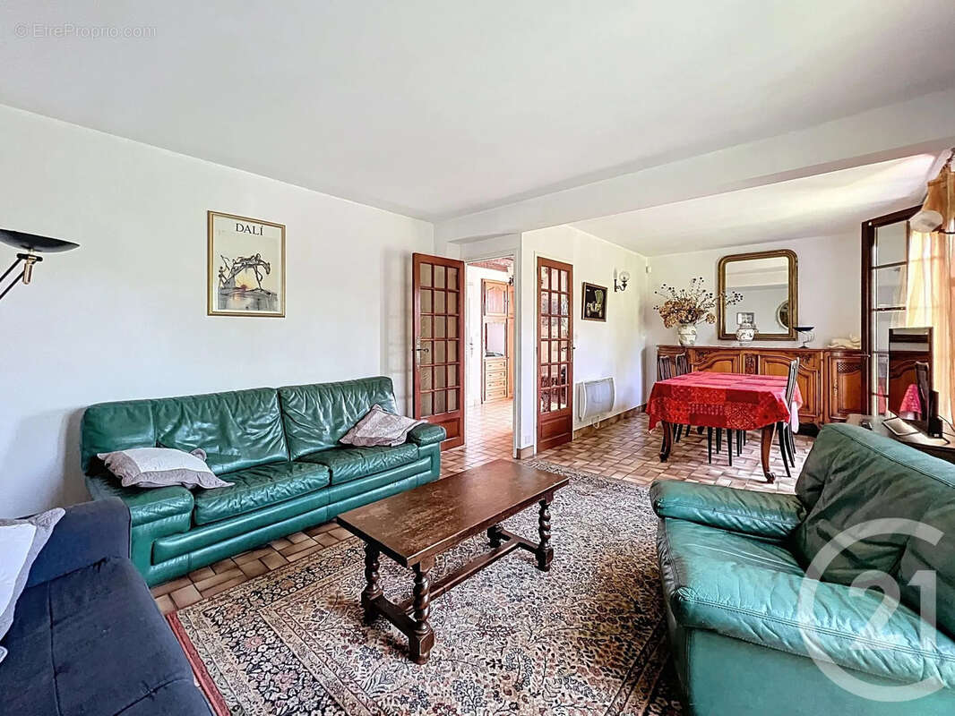 Maison à HAUTEVILLE-LES-DIJON