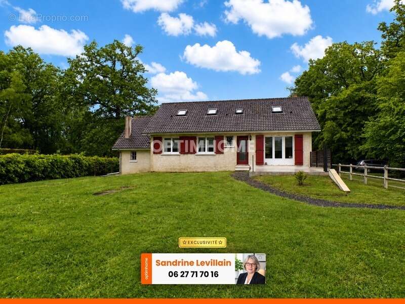 Maison à BOIS-NORMAND-PRES-LYRE