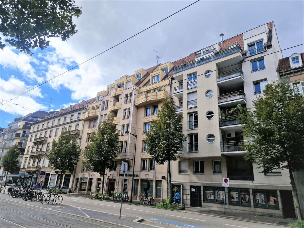 Strasbourg centre ville 4 pieces 80m2 + terrasses - photo 4