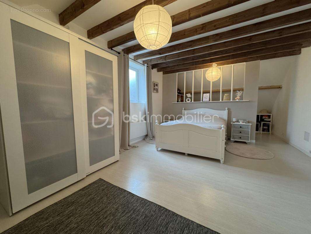 Maison à BALLANCOURT-SUR-ESSONNE