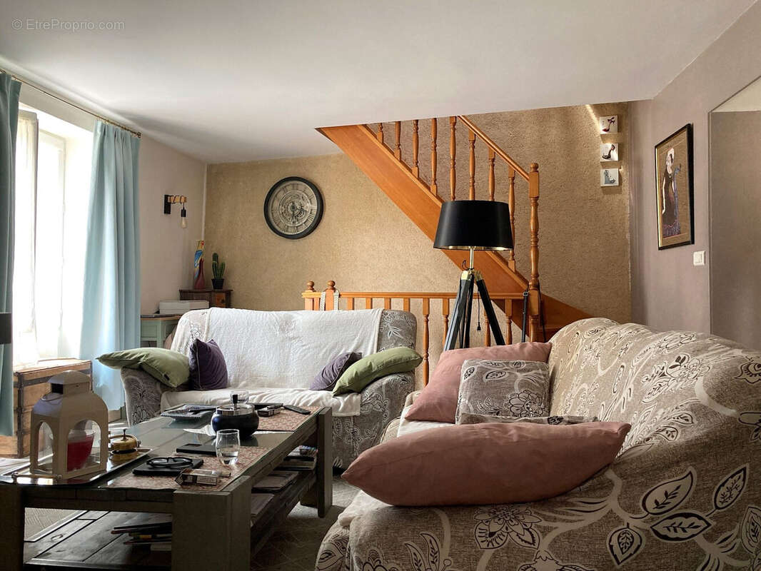 Appartement à PRAYSSAC