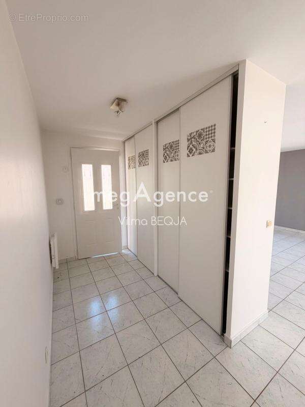Maison de plain-pied 103 m² – 4 chambres – Garage – Terrain de 1 100 m² - photo 8