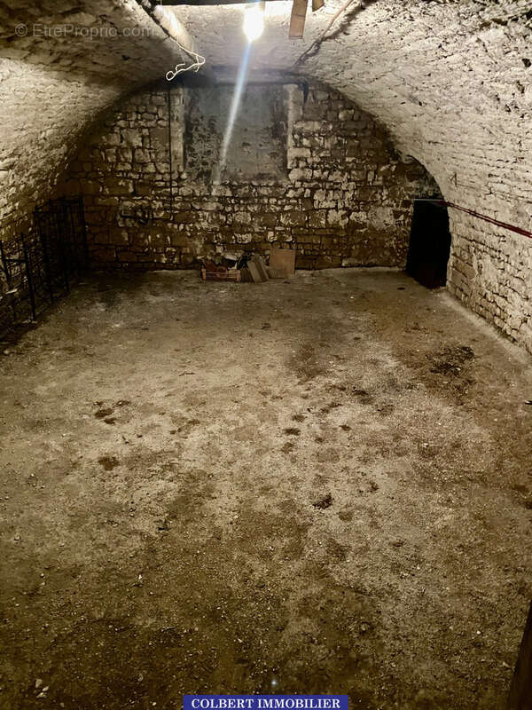 Maison 175 m² à Bassou  - photo 11