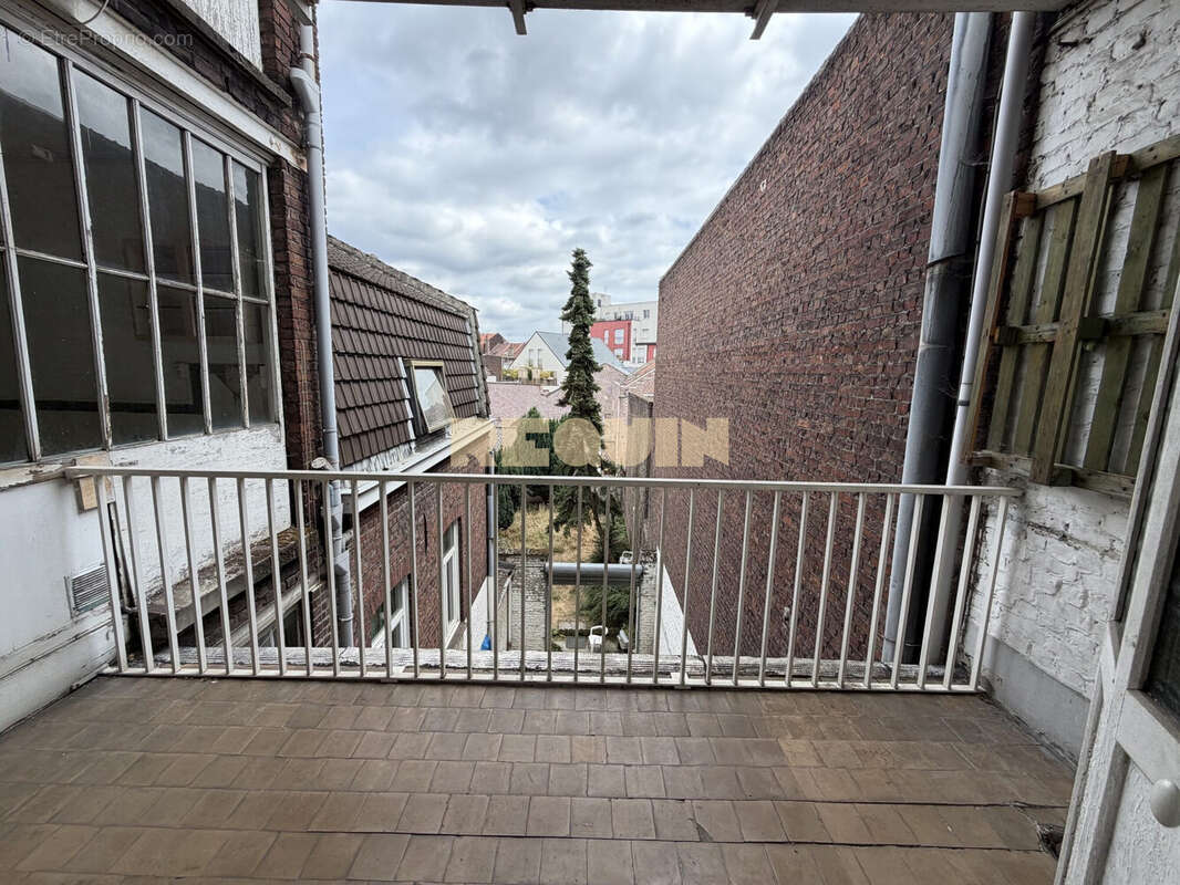 Appartement 333 m² à Lille  - photo 3