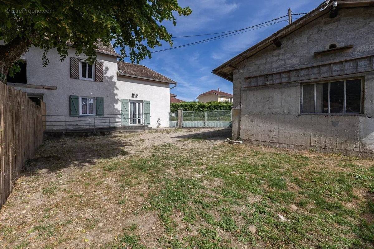 Maison à VIGNIEU