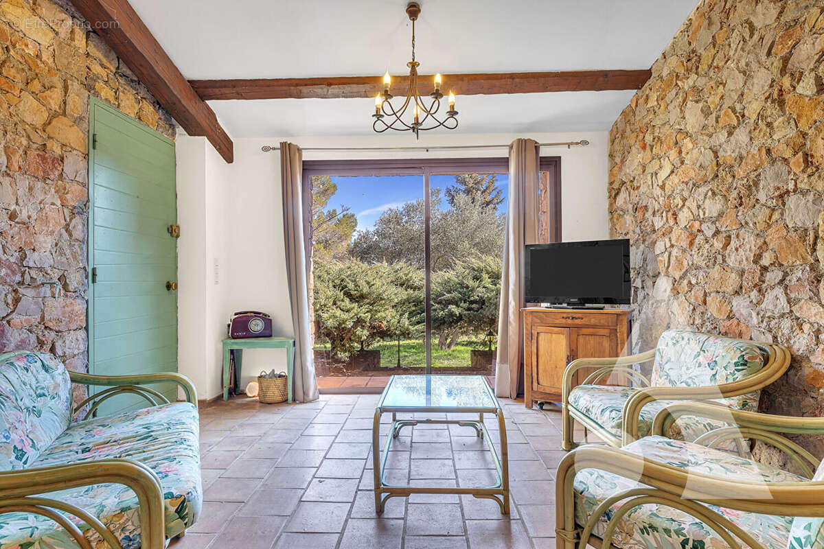 Maison à MOISSAC-BELLEVUE