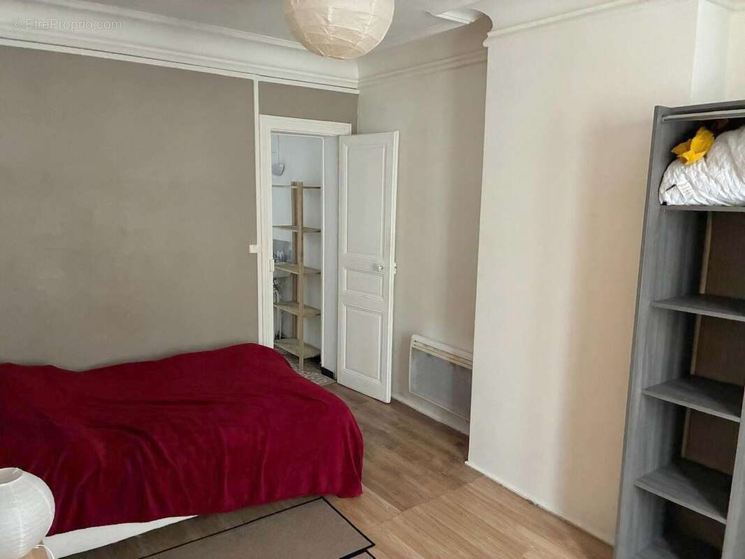 Appartement à PARIS-9E