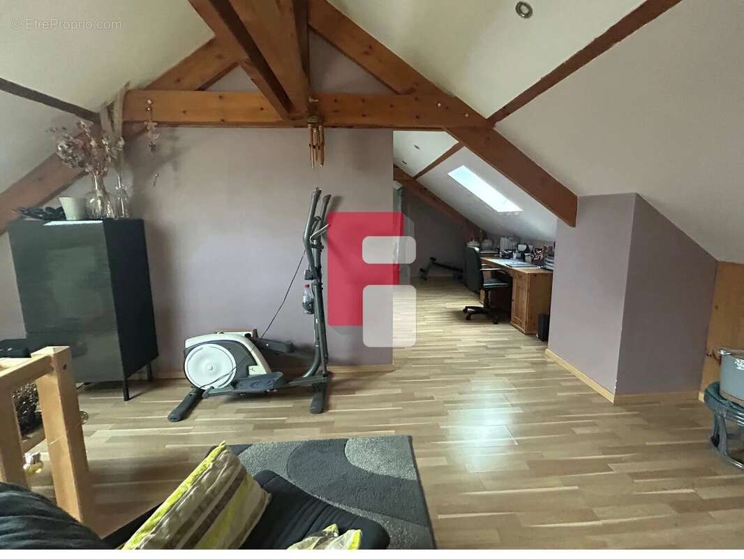 Maison à SAINT-PHAL