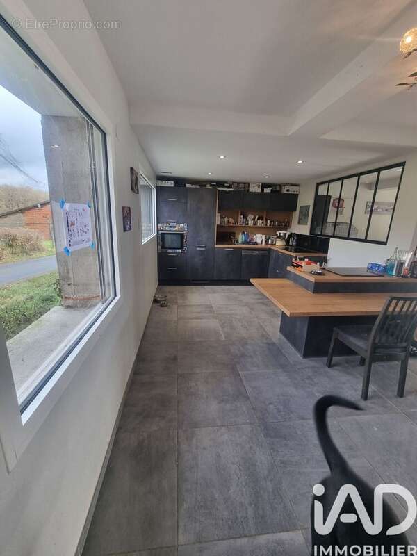 Photo 3 - Maison à MABLY